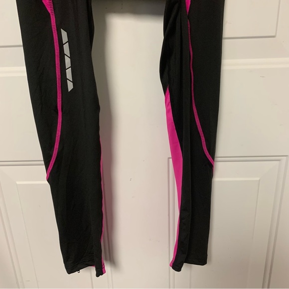 Zity Women's Pants Padded Black & Pink Zips at bottom of each leg Size S - Picture 4 of 11